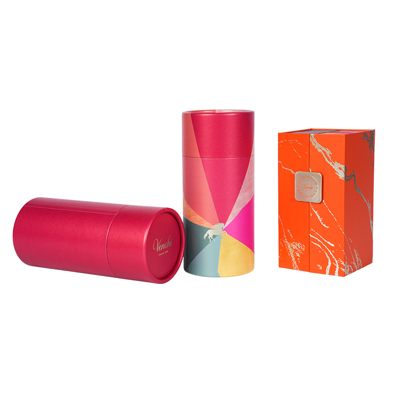 Okrągłe pudełko czekoladek ze sztywną, zdejmowaną pokrywką (niebo i ziemia).