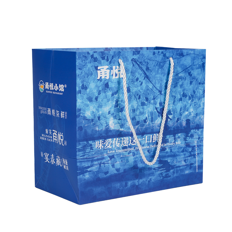 Średnio miękka, poręczna torba na wynos z papieru kraft